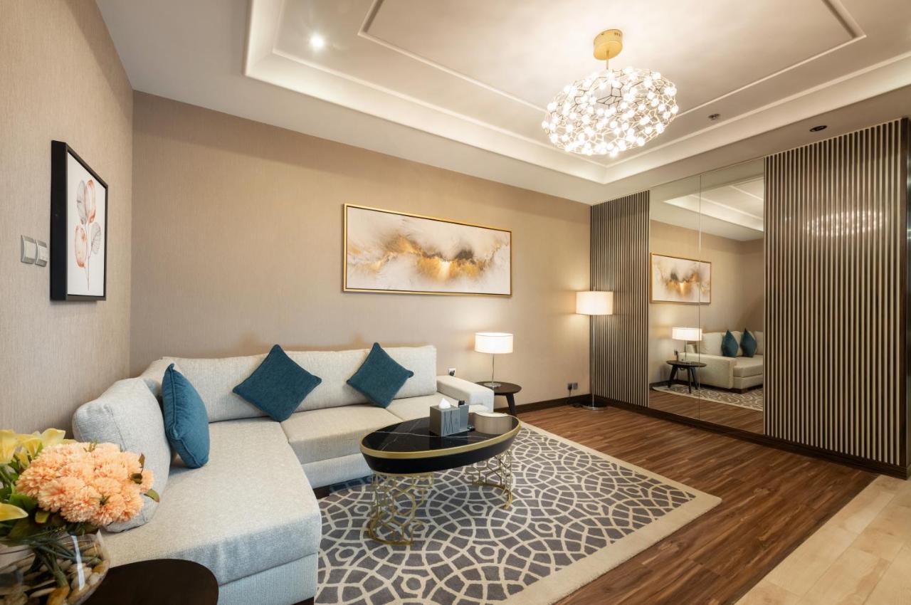 Nivel Hotel Abha Хамис-Мушайт Экстерьер фото A living room at the hotel