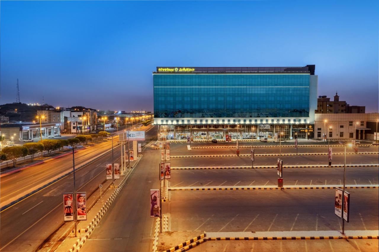 Nivel Hotel Abha Хамис-Мушайт Экстерьер фото Sheraton Riyadh Hotel
